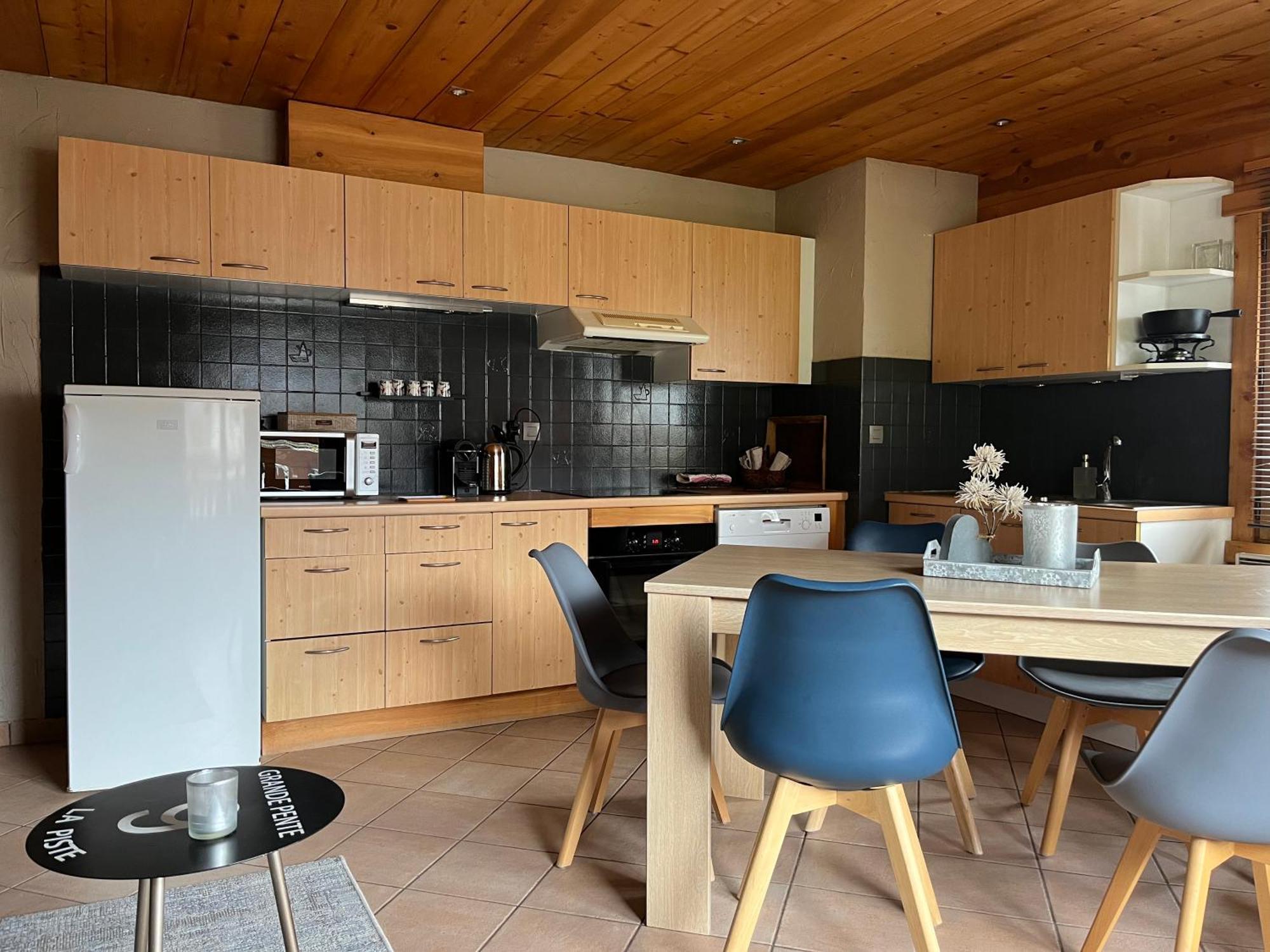 Appartement Lapreski, Spacieux, Proche Lac D'Annecy, Randonnees Montagne Thônes Zewnętrze zdjęcie